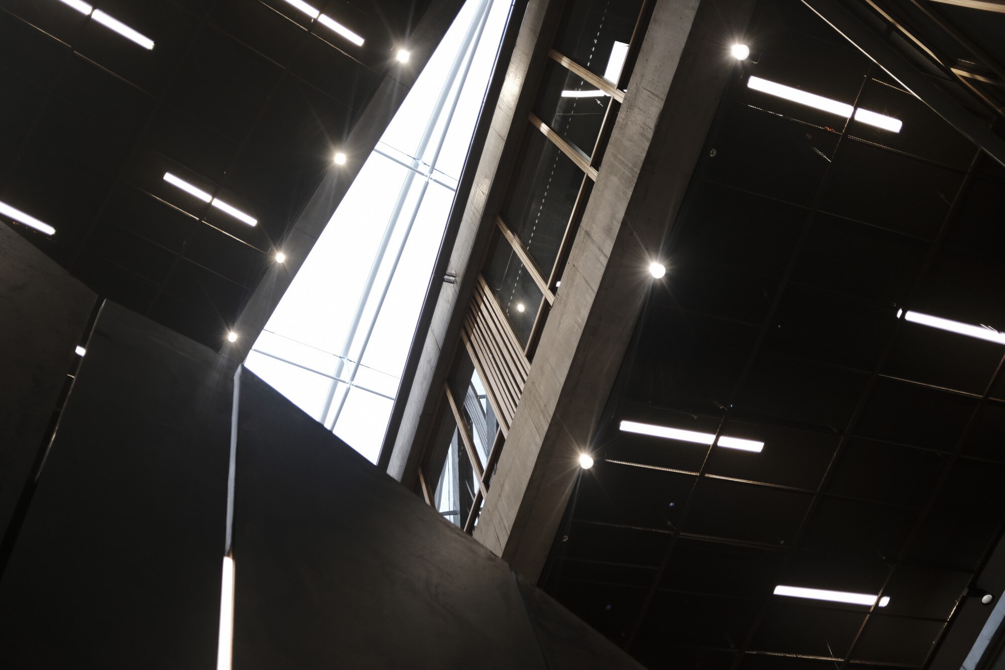 Spazio architettonico luminoso